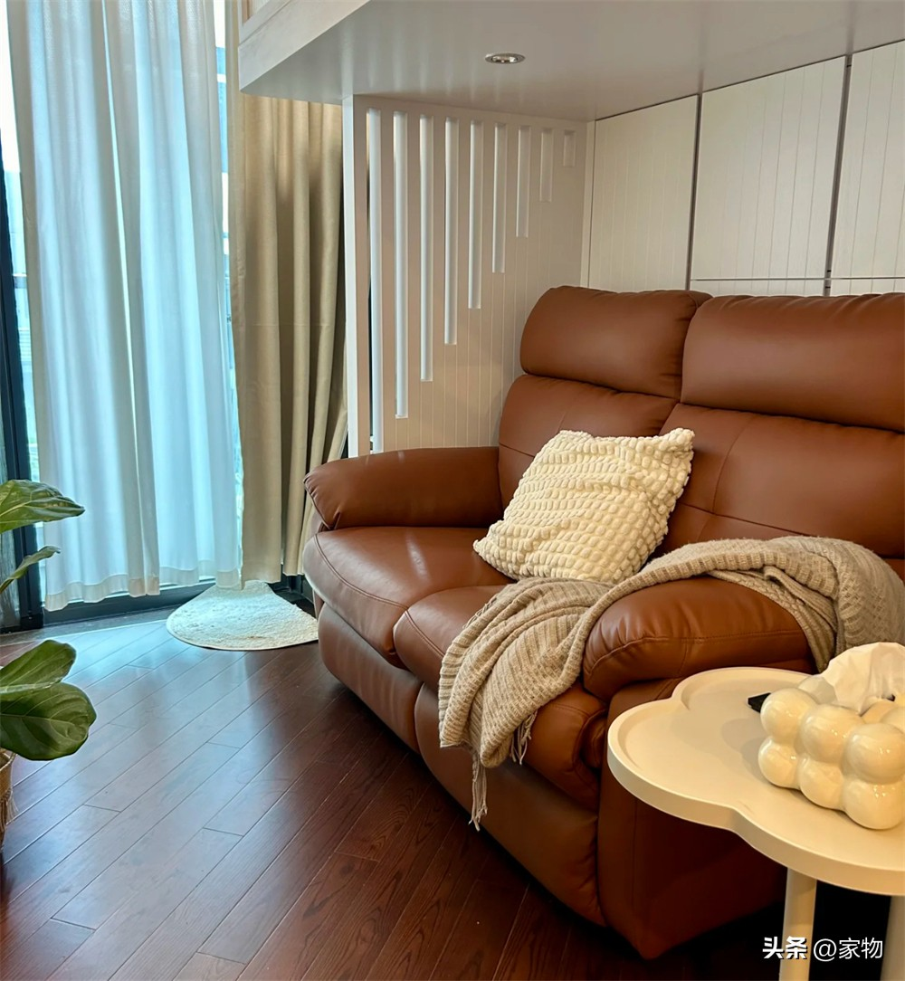 Cô gái 32 tuổi làm việc chăm chỉ, dành dụm mua căn hộ 19m² giá hơn 14 tỷ đồng: Nhỏ nhưng tối ưu từng centimet- Ảnh 8.