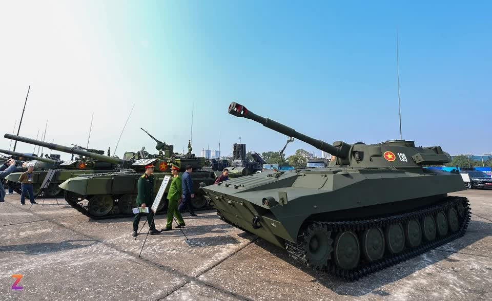 Pháo tự hành SU-122, SU-152 của QĐND diễu binh 2/9: Xoay 360 độ, tầm hoạt động 300 km, đạn pháo nặng 50kg - Ảnh 4.