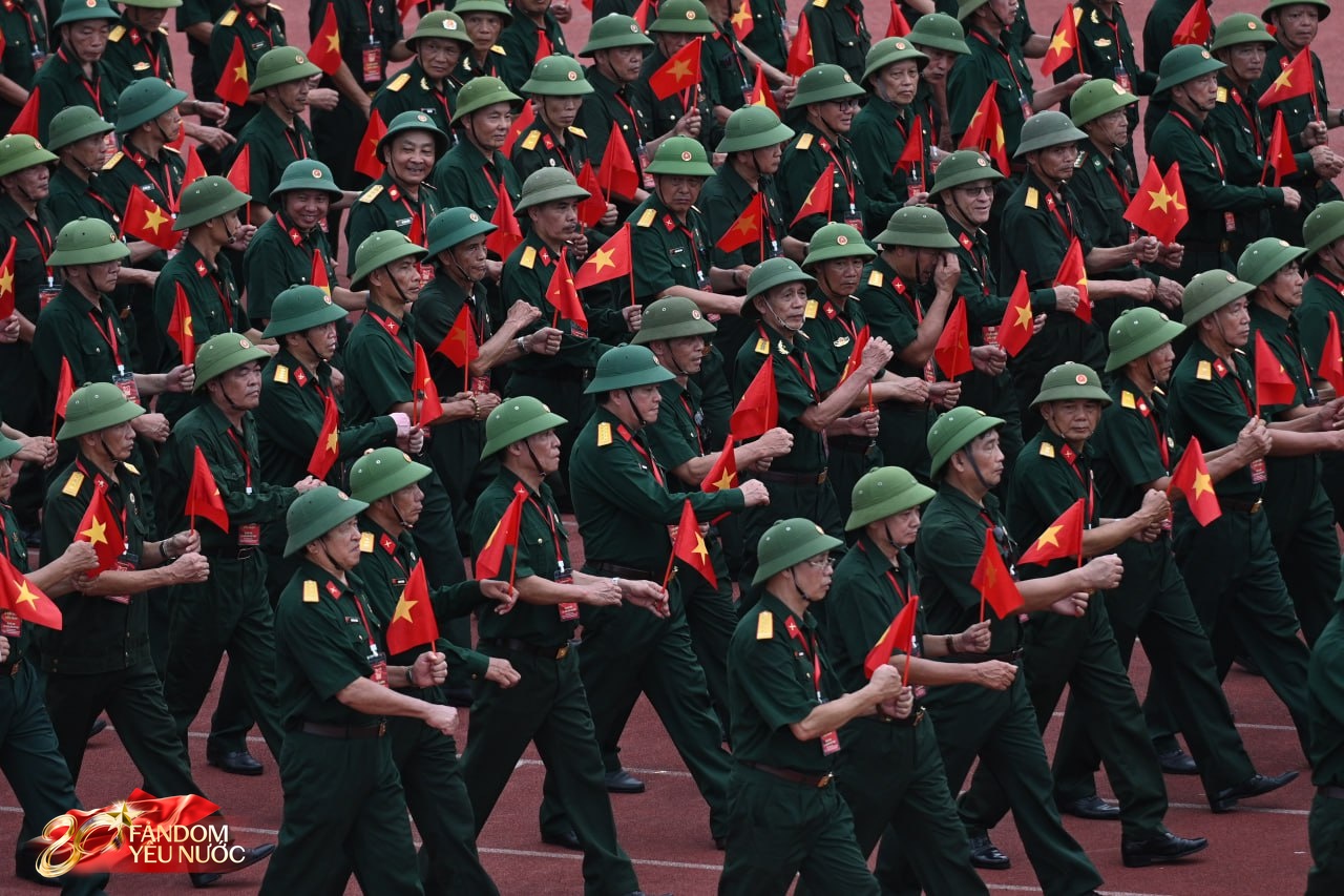 13 Khối nghệ thuật hợp luyện diễu hành kỷ niệm 80 năm Cách mạng Tháng Tám tại Mỹ Đình - Ảnh 3.