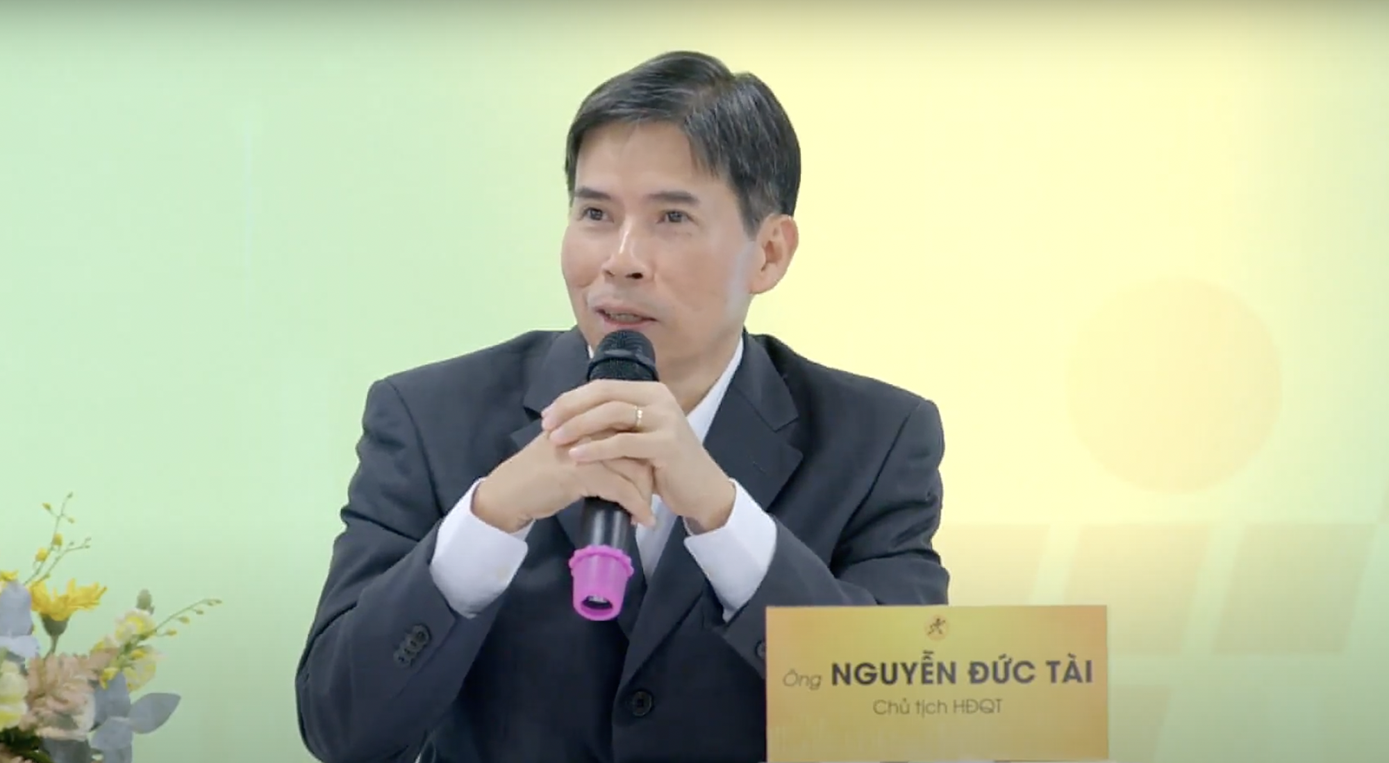 Ông Nguyễn Đức Tài: “MWG quyết định giảm lượng và tăng chất. Chúng tôi giảm số lượng cửa hàng và cũng giảm rất nhiều con người" - Ảnh 1.