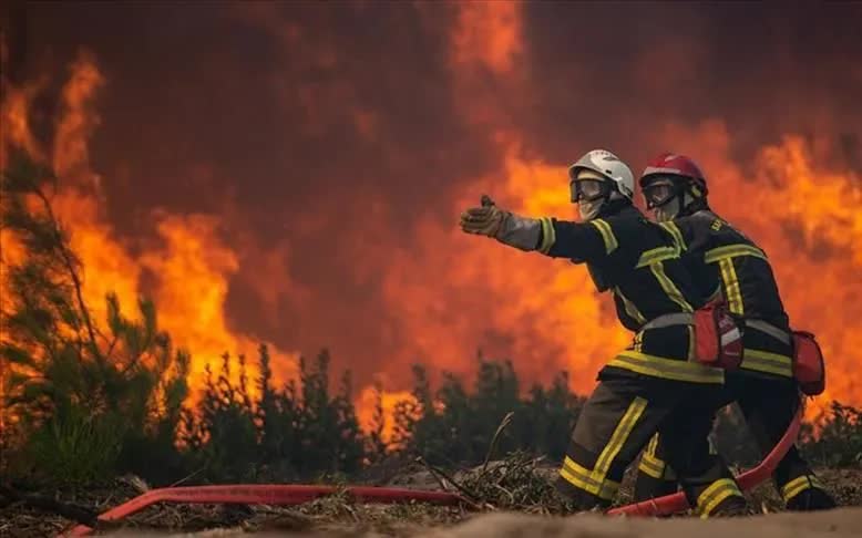 Hơn 1.100 người tử vong do nắng n&oacute;ng tại T&acirc;y Ban Nha - Ảnh 1.