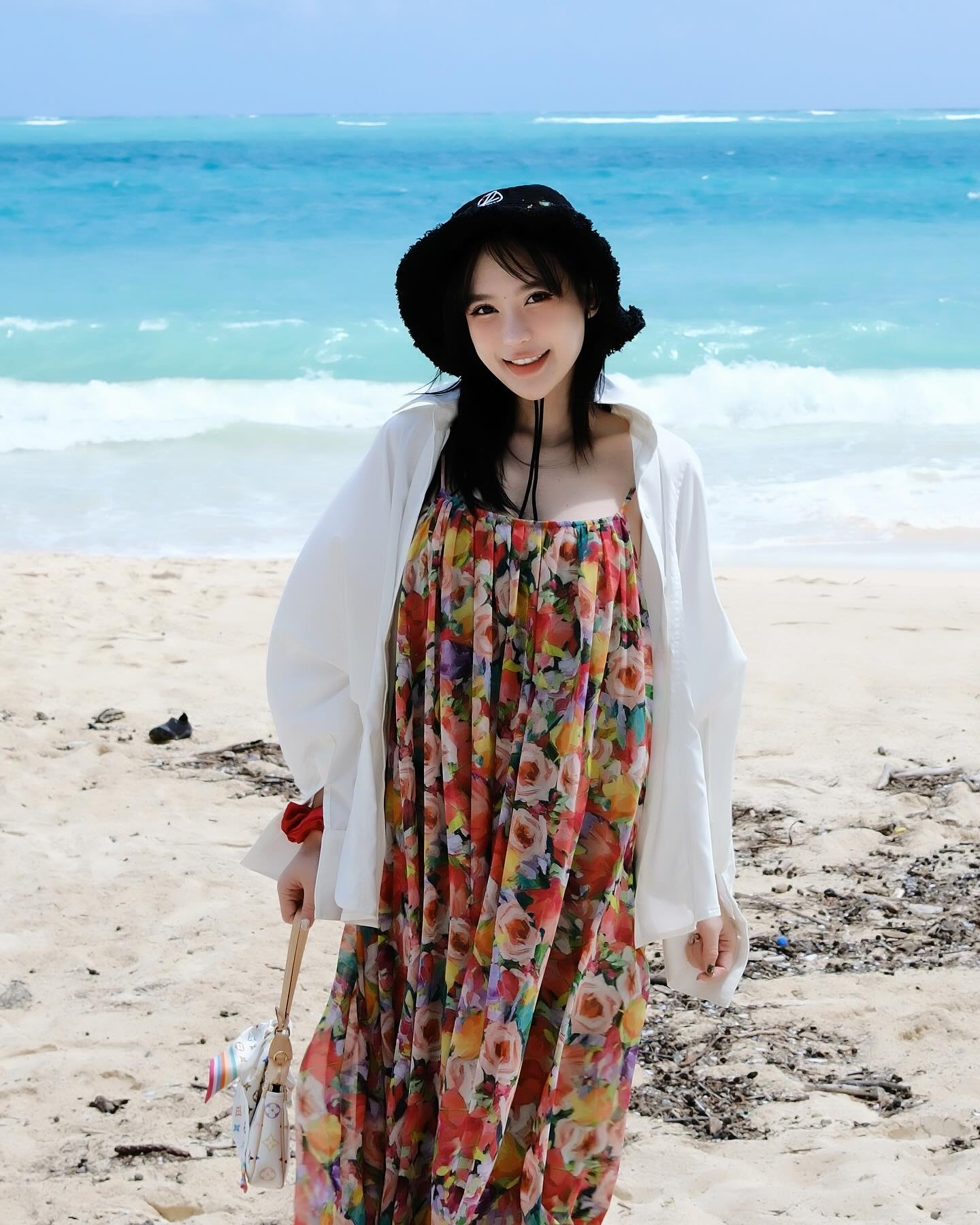 Con dâu "ông trùm điện tử Sài Gòn" mỗi năm có một gương mặt mới - Ảnh 10. Con dâu "ông trùm điện tử Sài Gòn" mỗi năm có một gương mặt mới - Ảnh 10.