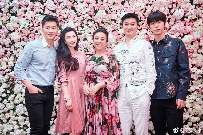 Kịch bản thế kỷ: Phạm Băng Băng yêu lại "tình cũ 4.000 tỷ", chuẩn bị tổ chức hôn lễ triệu đô dang dở 1 thời? - Ảnh 5.