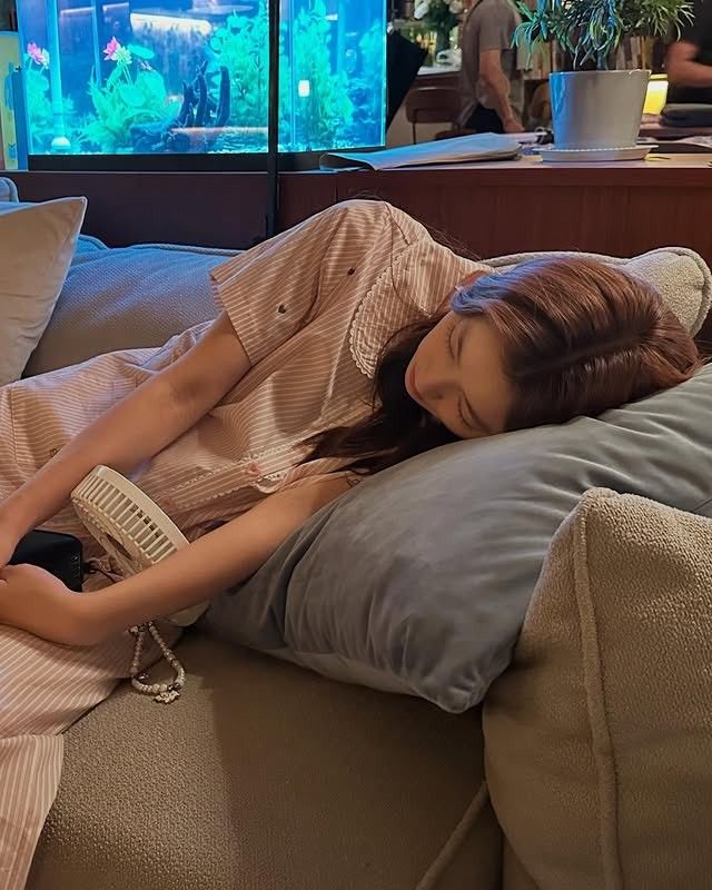 Lương 20 triệu, kh&ocirc;ng thở nổi- Ảnh 1.