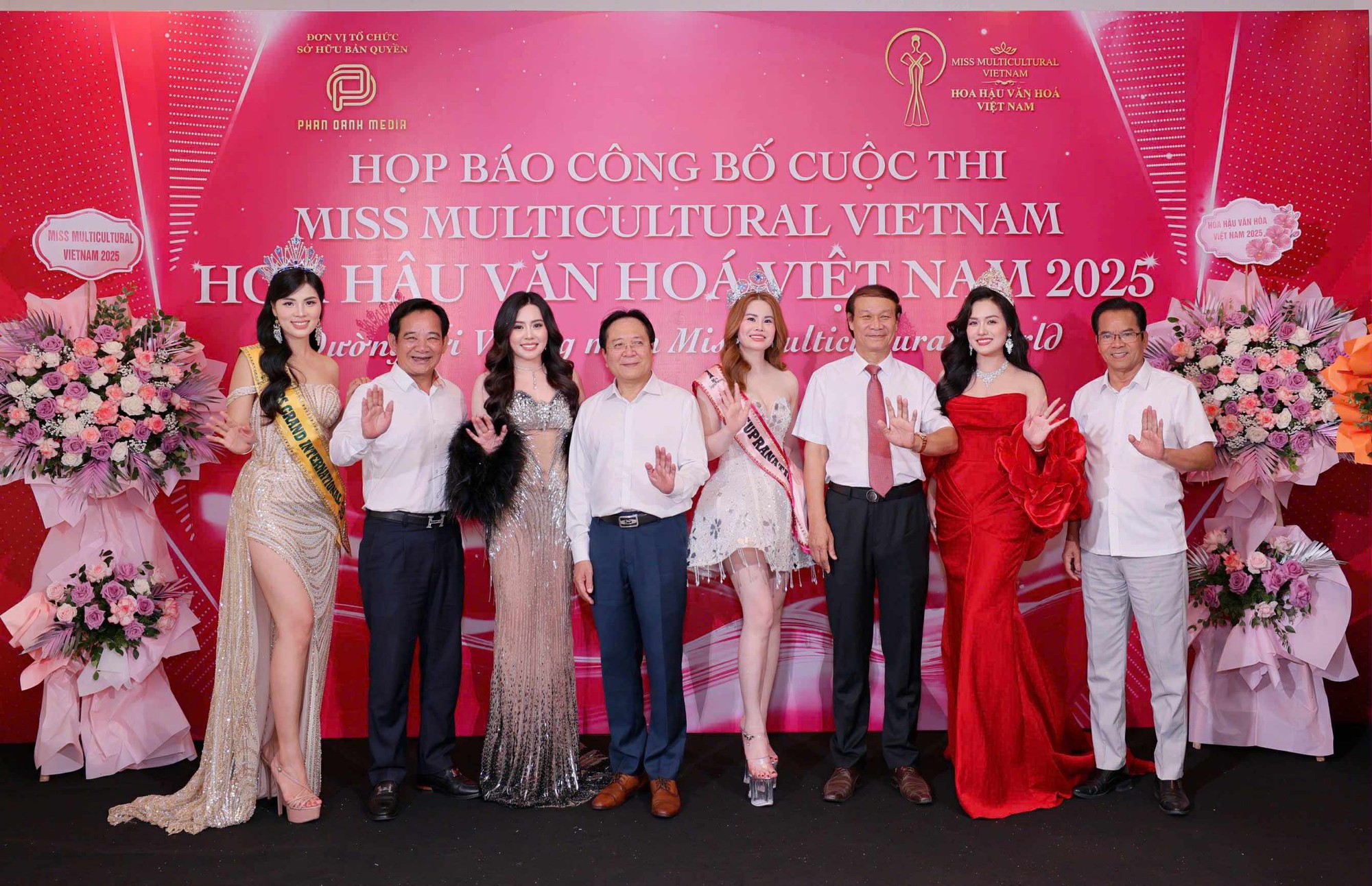 L&yacute; do hoa hậu Phan Kim Oanh chọn d&agrave;n NSND, NSƯT l&agrave;m gi&aacute;m khảo Hoa hậu Văn h&oacute;a Việt Nam 2025- Ảnh 1.