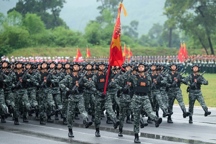 Hàng Ngàn Nhân Viên Y Tế Phục Vụ Lễ Kỷ Niệm, Diễu Binh, Diễu Hành- Ảnh 1. Hàng Ngàn Nhân Viên Y Tế Phục Vụ Lễ Kỷ Niệm, Diễu Binh, Diễu Hành- Ảnh 1.