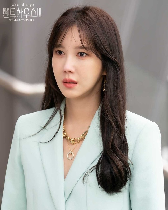 10 mỹ nhân có gu thời trang đẹp nhất phim Hàn: Mặc bộ nào sang bộ đó còn bóc mẽ nhân vật đỉnh thôi rồi- Ảnh 52.