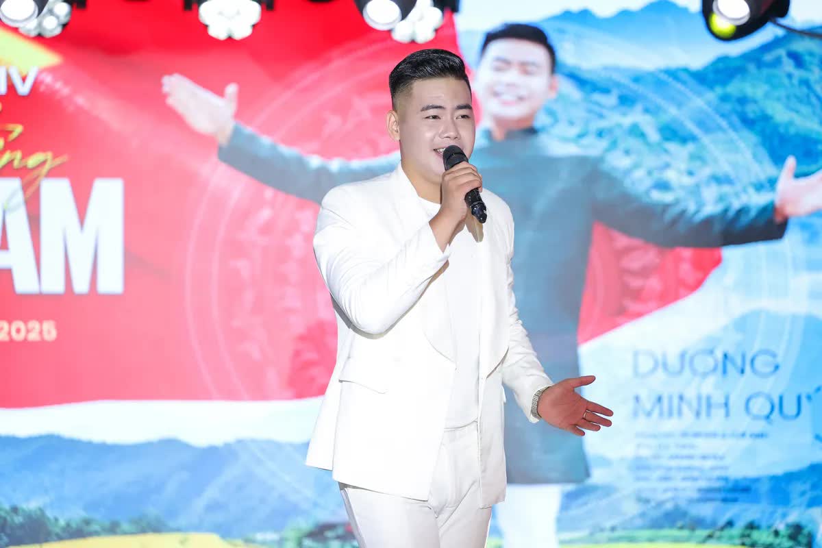 Ca sĩ đoạt Huy chương Vàng quốc tế Dương Minh Quý ra mắt MV đậm dấu ấn lịch sử, tự hào dân tộc - Ảnh 4.