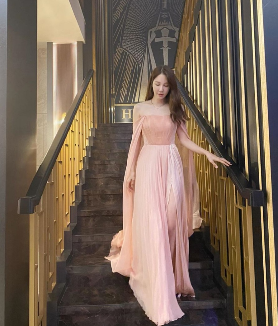 10 mỹ nhân có gu thời trang đẹp nhất phim Hàn: Mặc bộ nào sang bộ đó còn bóc mẽ nhân vật đỉnh thôi rồi- Ảnh 49.