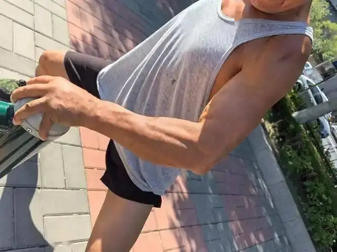 Đàn ông có già đi hay không, nhìn "phần dưới cơ thể" là biết: Nếu không có các dấu hiệu này thì xin chúc mừng - Ảnh 1. Đàn ông có già đi hay không, nhìn "phần dưới cơ thể" là biết: Nếu không có các dấu hiệu này thì xin chúc mừng - Ảnh 1.