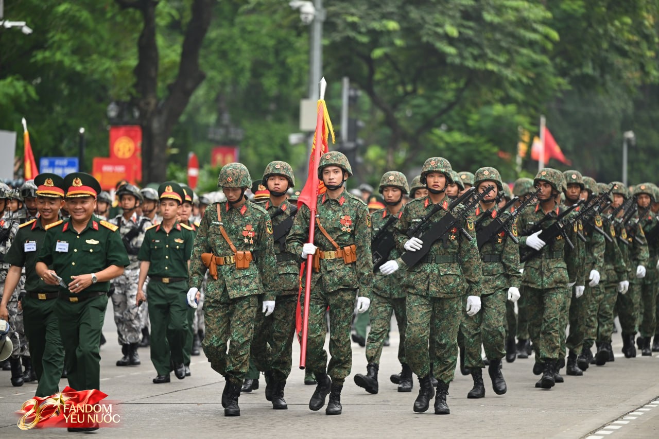 Nét đến từng chi tiết: Lê Hoàng Hiệp, Ngô Lâm Phương, Bảo Trinh và dàn "cực phẩm quân đội" trong Tổng hợp luyện lần 1 - Ảnh 2.