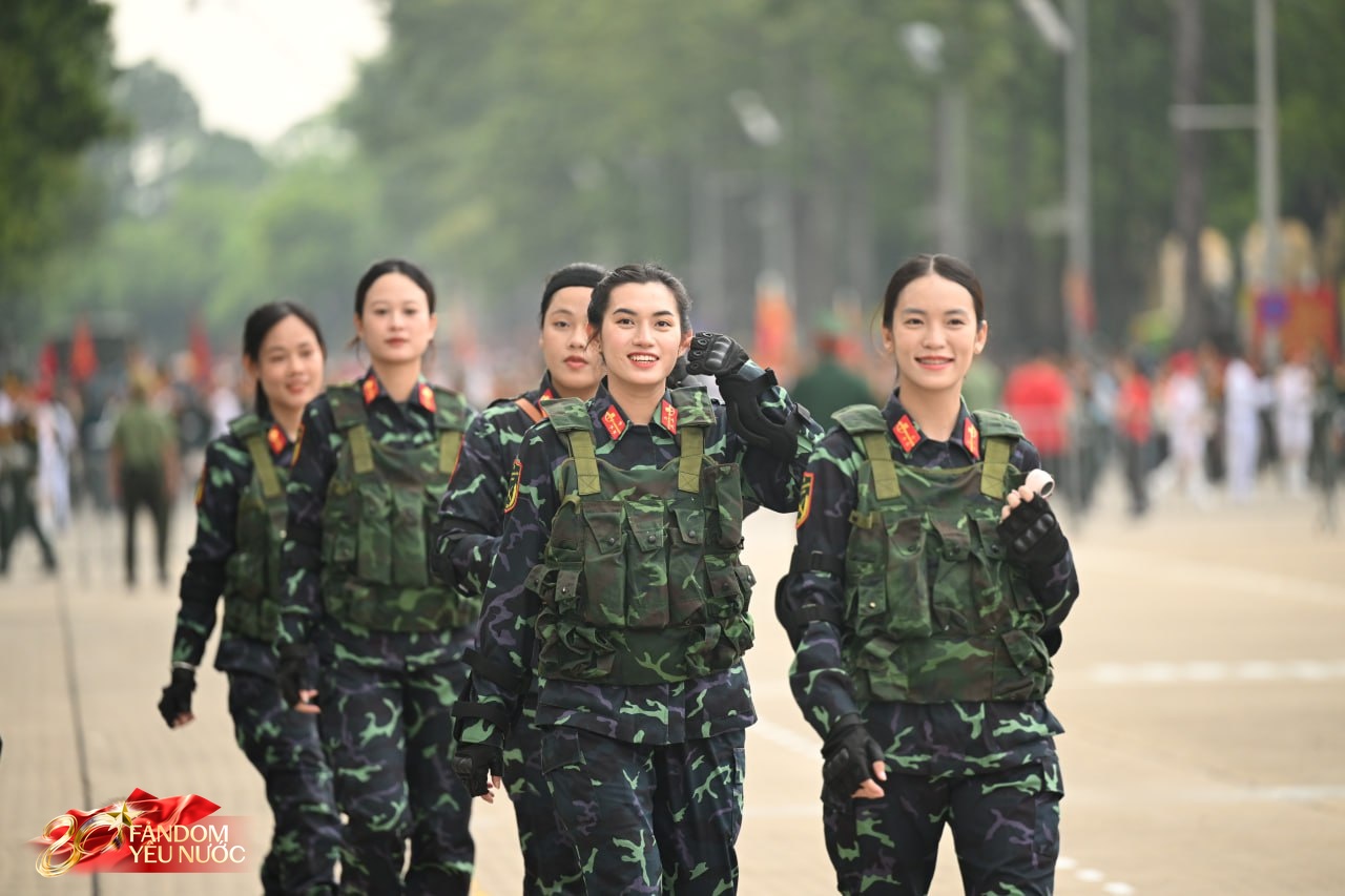 Nét đến từng chi tiết: Lê Hoàng Hiệp, Ngô Lâm Phương, Bảo Trinh và dàn "cực phẩm quân đội" trong Tổng hợp luyện lần 1 - Ảnh 18.