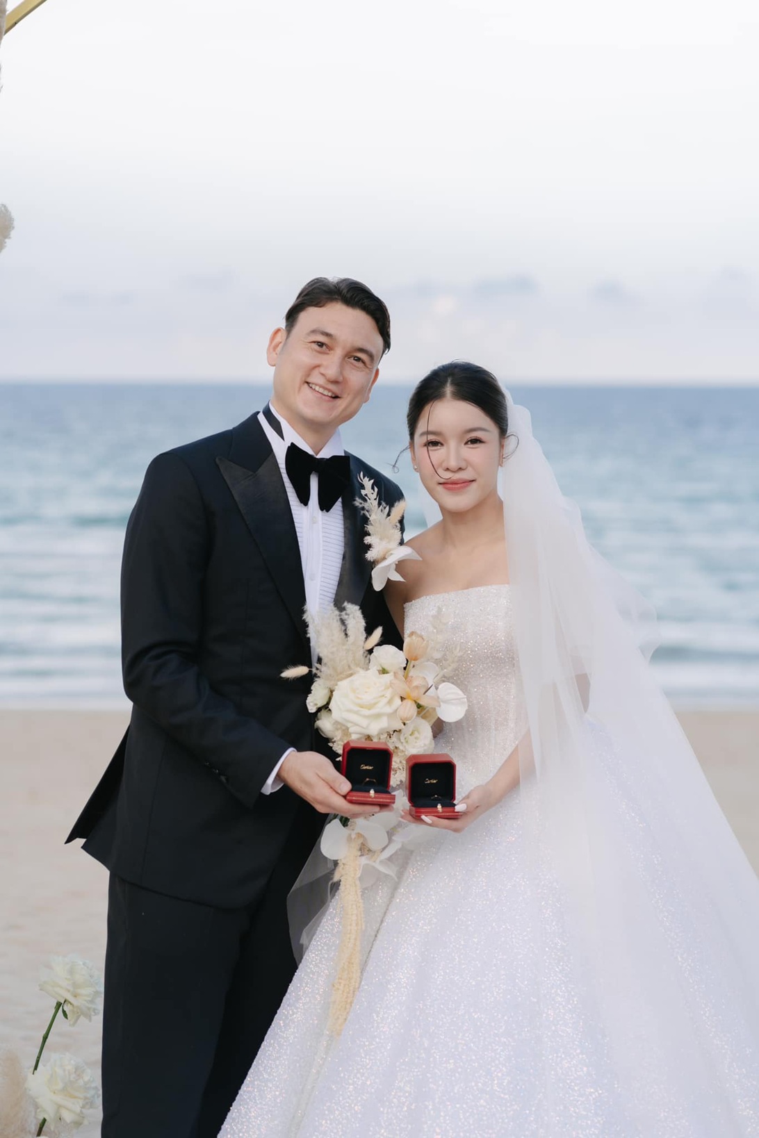 Vợ Đặng Văn Lâm: "Tôi không muốn cứ phải giữ một người bên cạnh mà người đó không yêu mình"- Ảnh 1. Vợ Đặng Văn Lâm: "Tôi không muốn cứ phải giữ một người bên cạnh mà người đó không yêu mình"- Ảnh 1.