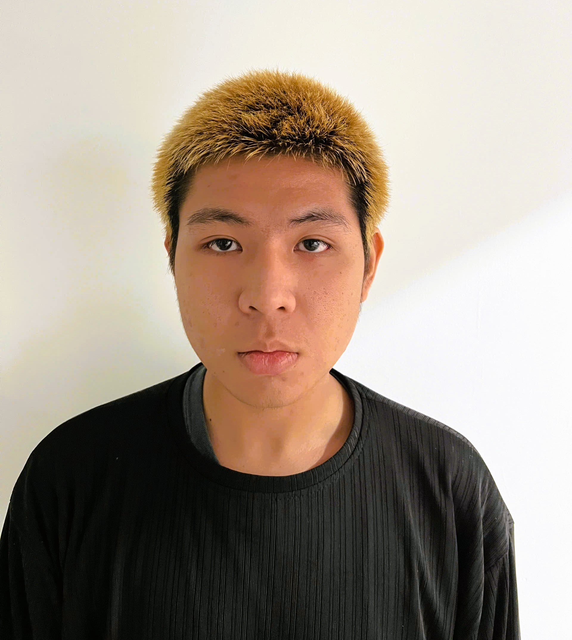 Thấy bạn gái đang nói chuyện, kẻ ghen tuông tưới xăng, đốt "tình địch"- Ảnh 1. Thấy bạn gái đang nói chuyện, kẻ ghen tuông tưới xăng, đốt "tình địch"- Ảnh 1.