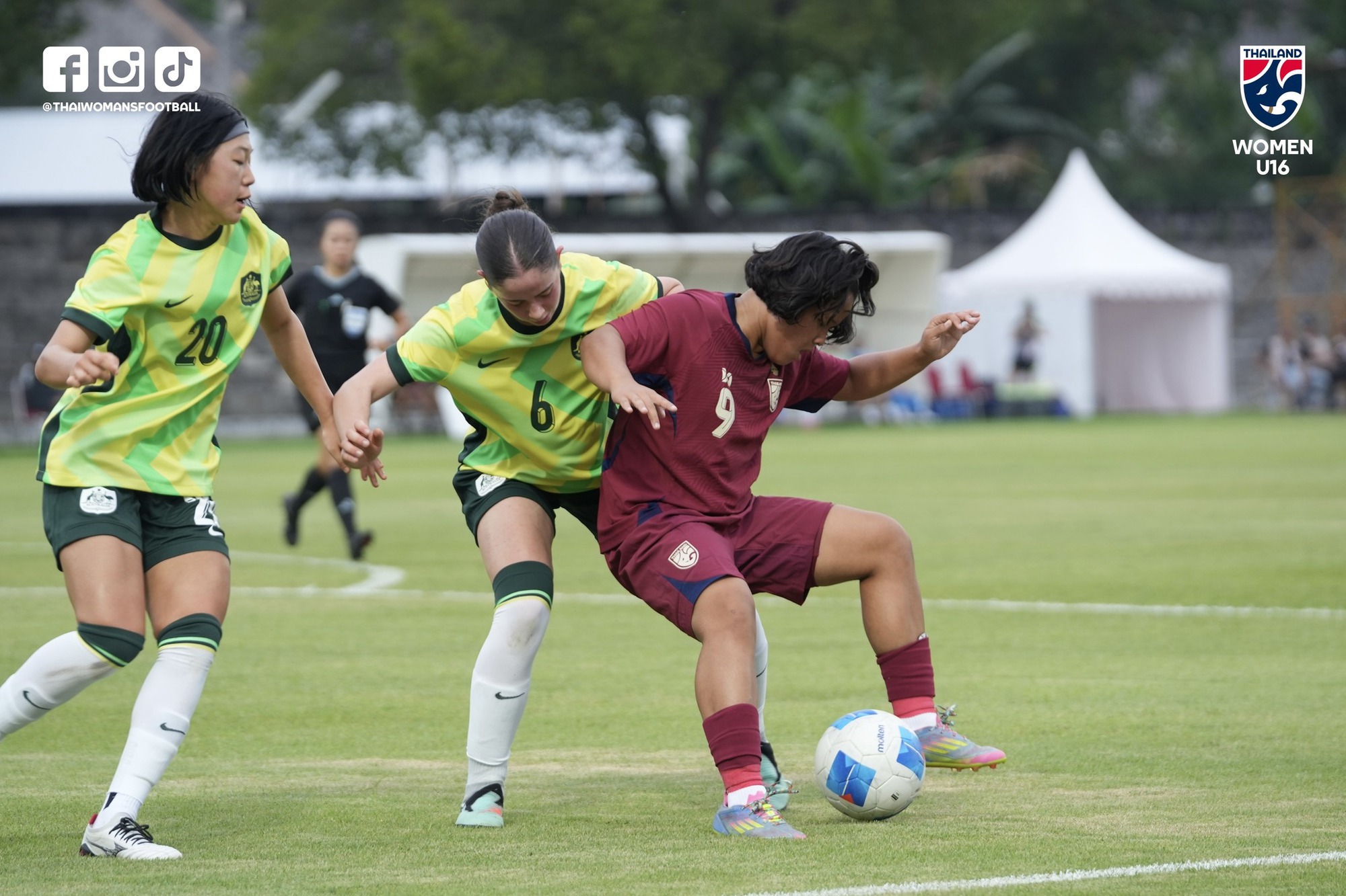 Đại thắng 6-1, tuyển Malaysia đẩy Thái Lan vào thế “chân tường” tại giải Đông Nam Á - Ảnh 3. Đại thắng 6-1, tuyển Malaysia đẩy Thái Lan vào thế “chân tường” tại giải Đông Nam Á - Ảnh 3.