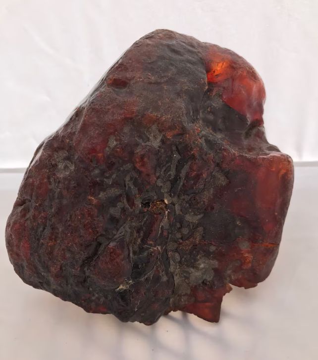 Khối đ&aacute; chặn cửa 'v&ocirc; dụng' n&agrave;y h&oacute;a ra lại c&oacute; gi&aacute; trị l&ecirc;n tới hơn 30 tỷ đồng!- Ảnh 2.