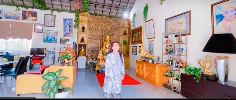 Nữ nghệ sĩ cả nước biết mặt, 2 lần đò, tuổi 80 sống một mình trong biệt thự 1.200m2, chuyên tâm tu tập - Ảnh 6. Nữ nghệ sĩ cả nước biết mặt, 2 lần đò, tuổi 80 sống một mình trong biệt thự 1.200m2, chuyên tâm tu tập - Ảnh 6.