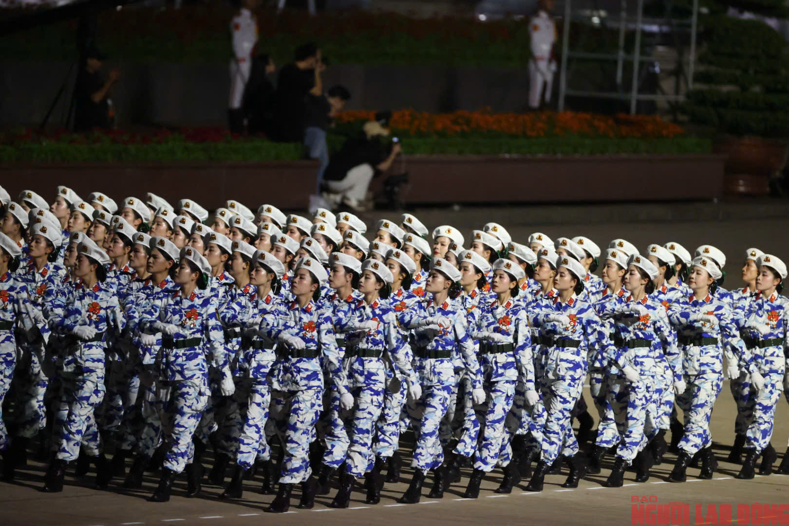 Mãn nhãn với hình ảnh diễu binh trên Quảng trường Ba Đình ngày 21 - 8 - Ảnh 4.
