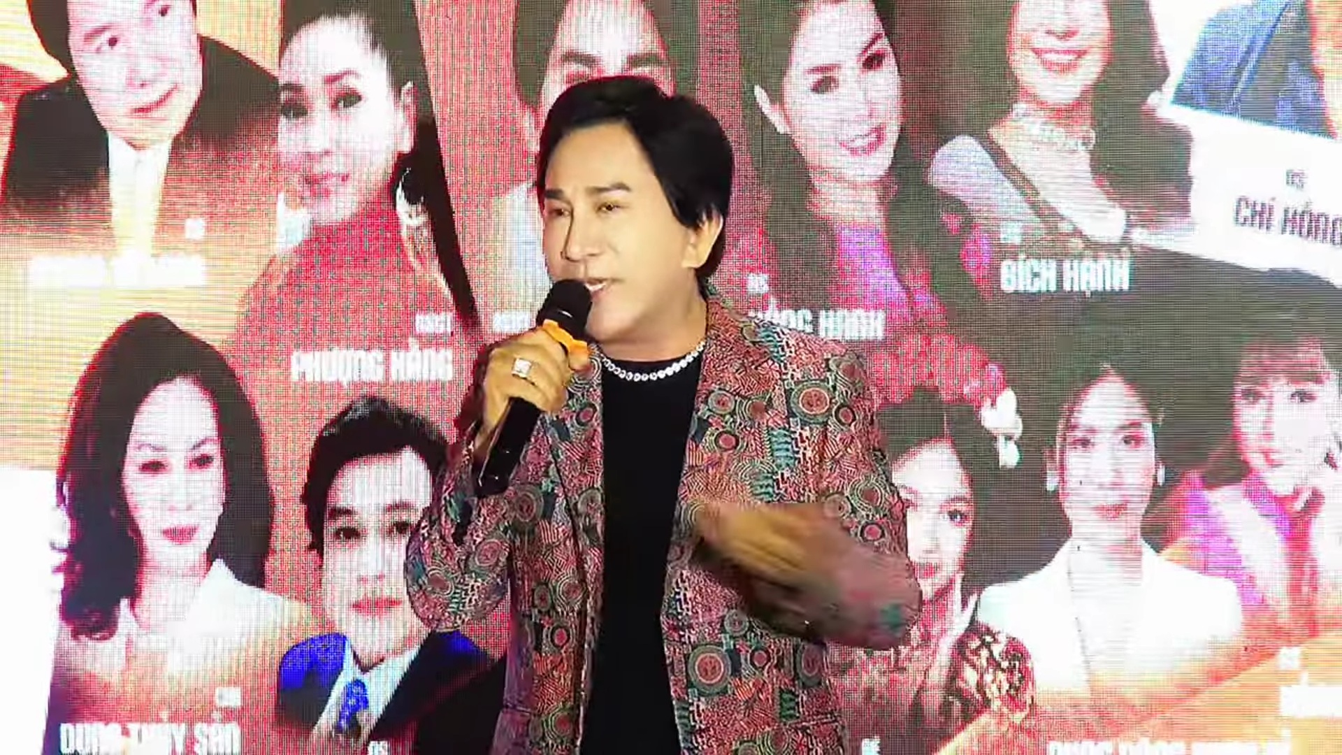 Nam nghệ sĩ bị đột quỵ phải chống gậy, mặt biến dạng, NSƯT Kim Tử Long tuyên bố một điều- Ảnh 1.
