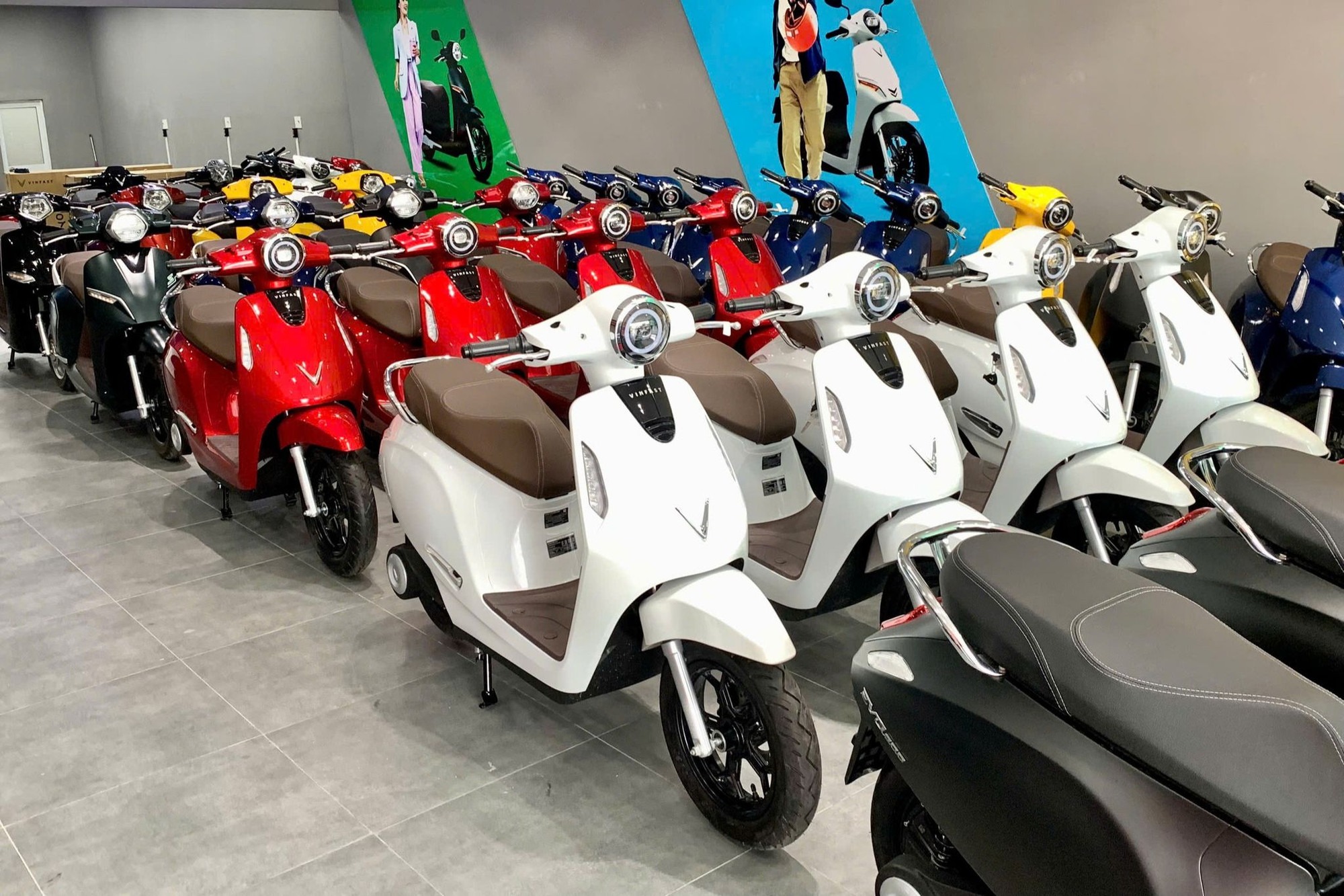 Tại địa phương n&agrave;y, lần đầu ti&ecirc;n doanh số xe m&aacute;y điện VinFast đ&atilde; vượt xe xăng Honda - Ảnh 2.