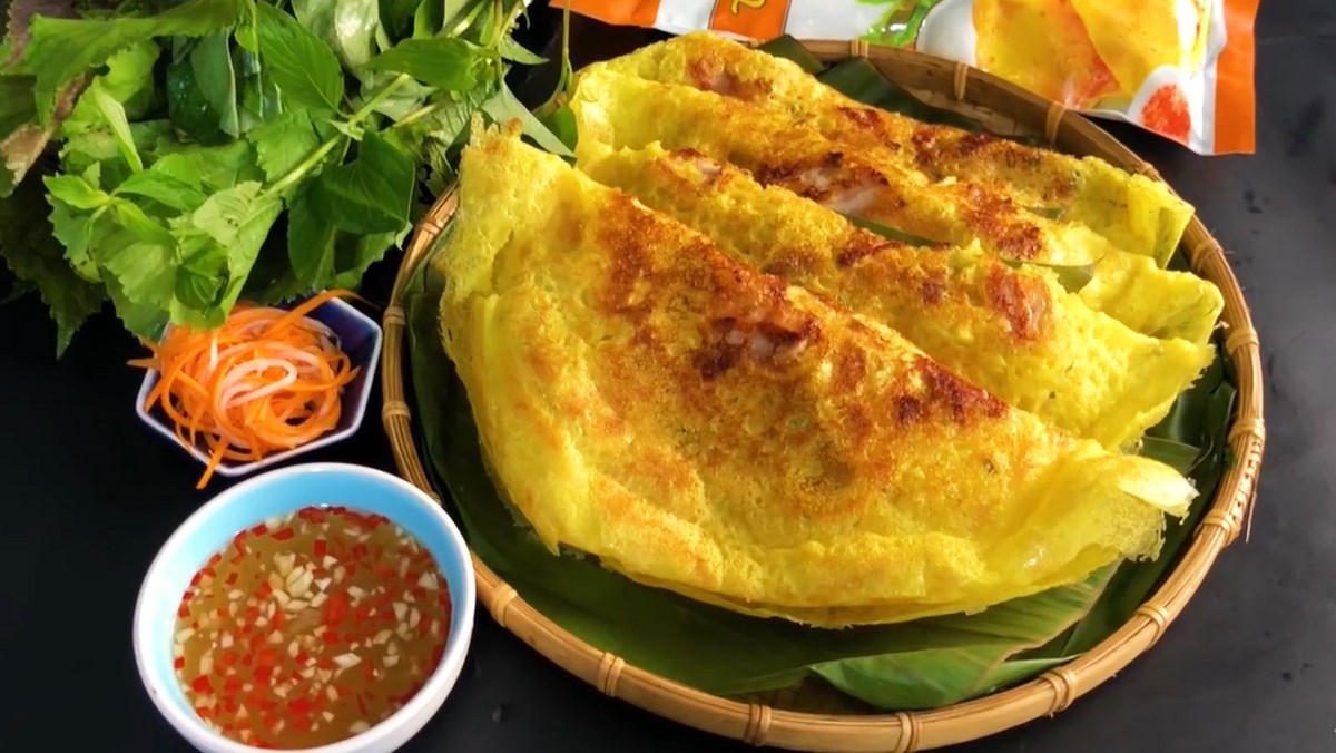 Món bánh đặc sản Việt lên đài Hàn Quốc: Du khách nhận xét "Giờ tôi đã hiểu vì sao nó lại được yêu thích!" - Ảnh 3.