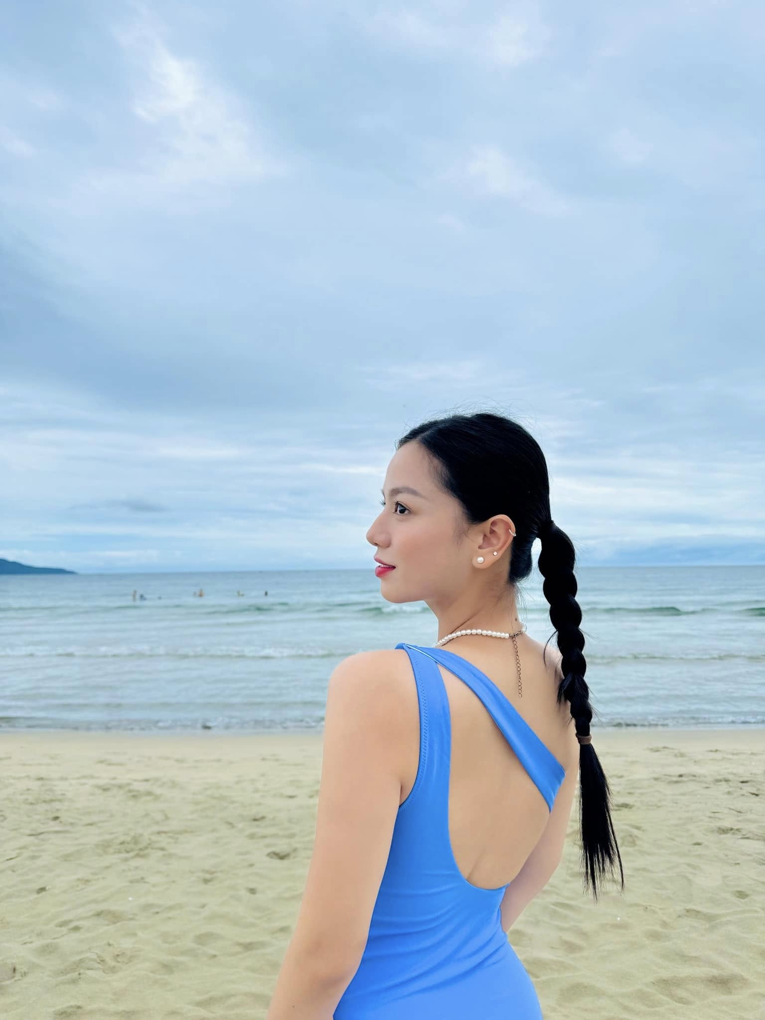 Sao nữ phim Mưa đỏ có ông hy sinh ở Quảng Trị: Visual đời thường gây ấn tượng, đời tư cực bí ẩn- Ảnh 5. Sao nữ phim Mưa đỏ có ông hy sinh ở Quảng Trị: Visual đời thường gây ấn tượng, đời tư cực bí ẩn- Ảnh 5.