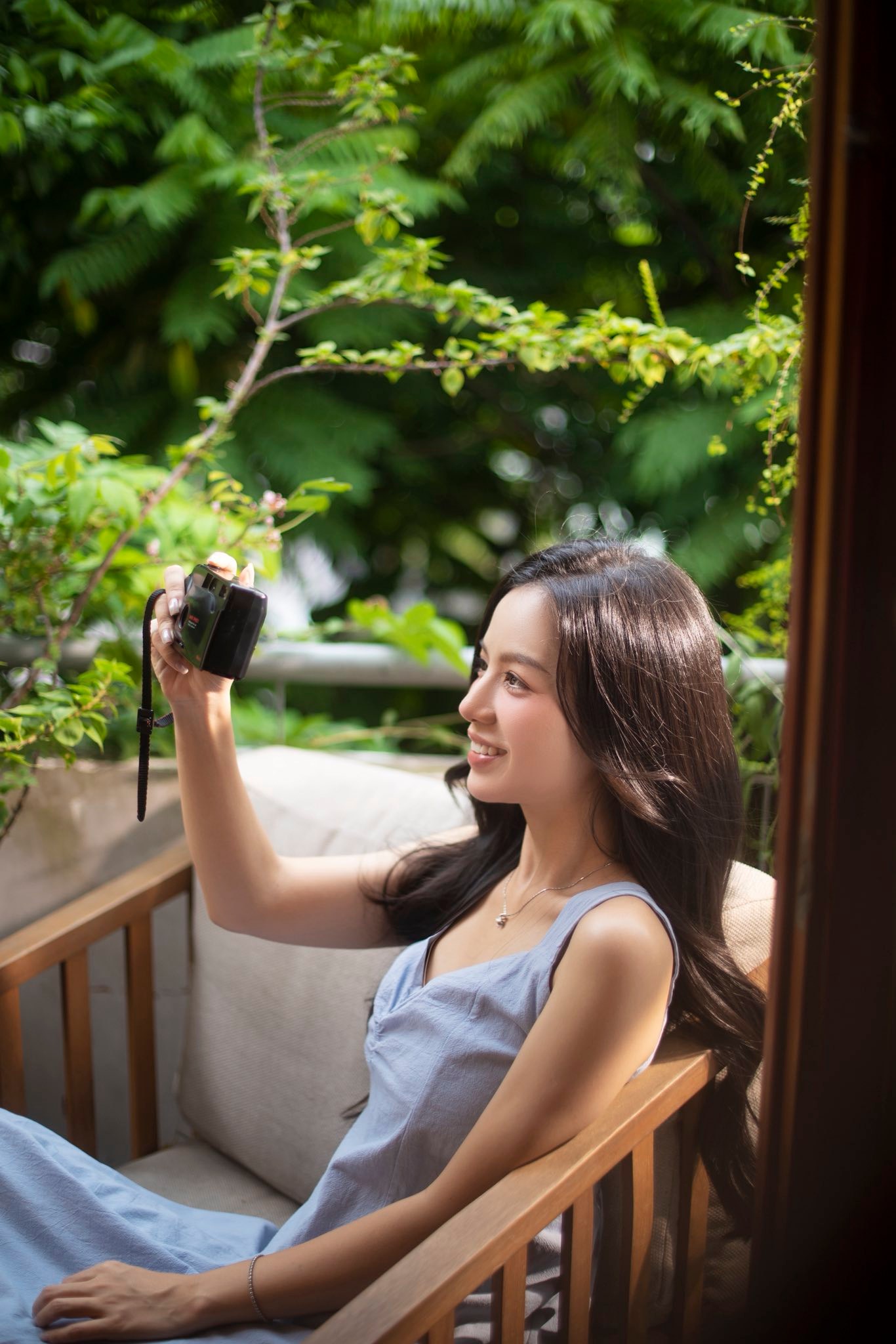 Sao nữ phim Mưa đỏ có ông hy sinh ở Quảng Trị: Visual đời thường gây ấn tượng, đời tư cực bí ẩn- Ảnh 6. Sao nữ phim Mưa đỏ có ông hy sinh ở Quảng Trị: Visual đời thường gây ấn tượng, đời tư cực bí ẩn- Ảnh 6.