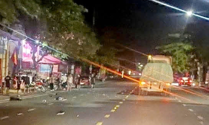 Va chạm xe đầu k&eacute;o, hai thanh, thiếu ni&ecirc;n đi xe m&aacute;y kh&ocirc;ng gắn biển số tử vong - Ảnh 1.