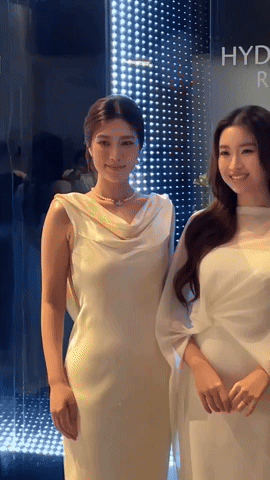 Đỗ Mỹ Linh lộng lẫy đọ sắc cùng dàn Hoa hậu, visual khác hẳn ảnh "cam thường" khi ở cạnh Chủ tịch Hà Nội FC - Ảnh 1. Đỗ Mỹ Linh lộng lẫy đọ sắc cùng dàn Hoa hậu, visual khác hẳn ảnh "cam thường" khi ở cạnh Chủ tịch Hà Nội FC - Ảnh 1.