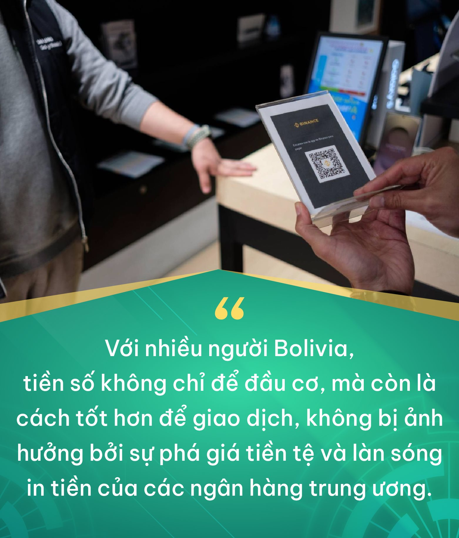 Lo sợ tiền để trong k&eacute;t bị &ldquo;bay hơi" gi&aacute; trị, quốc gia 10 triệu d&acirc;n đời thường h&oacute;a bitcoin: Chuy&ecirc;n gia cảnh b&aacute;o rủi ro từ &ldquo;chủ nghĩa thực d&acirc;n tiền số&rdquo; - Ảnh 2.