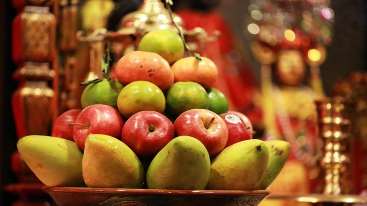 3 thứ trên bàn thờ phải hạ ngay sau lễ cúng cô hồn, để lâu khí xấu quấn thân, lộc bay như gió- Ảnh 1.