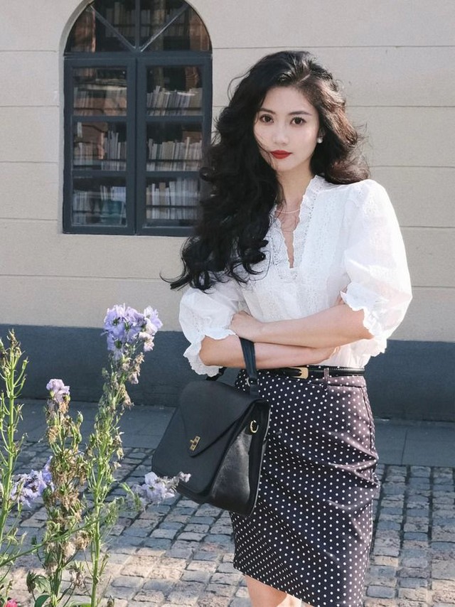 Đ&ecirc;m rằm th&aacute;ng 7, sao chiếu mệnh xoay chiều: 2 con gi&aacute;p tưởng lụi t&agrave;n lại bất ngờ gặp mối duy&ecirc;n định mệnh- Ảnh 1.