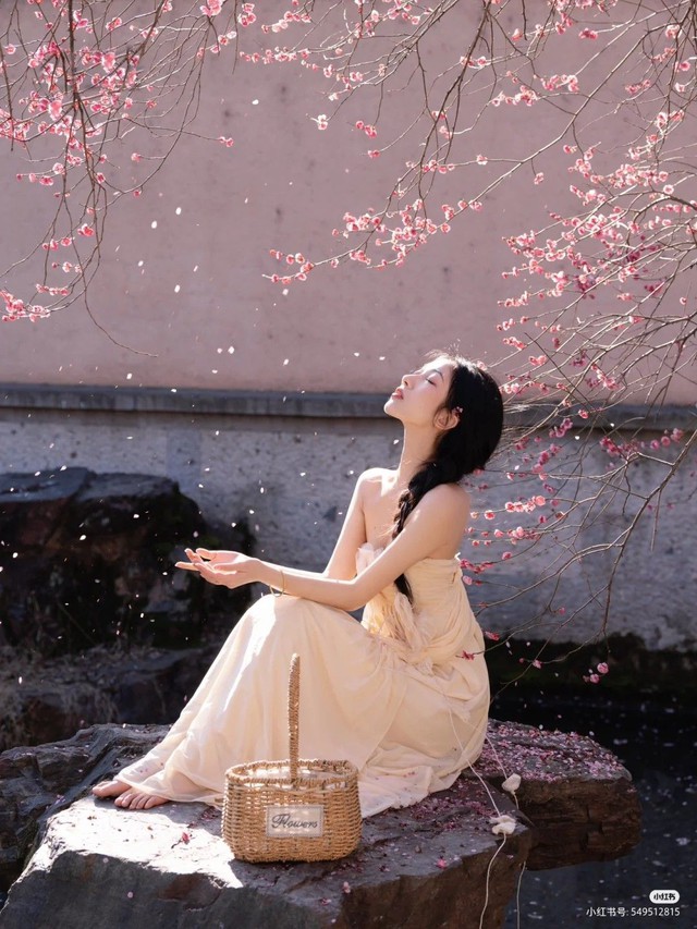 Từ 1/7 âm lịch: 4 con giáp tình duyên rực rỡ, ngọt ngào hơn cả mật ong- Ảnh 1.