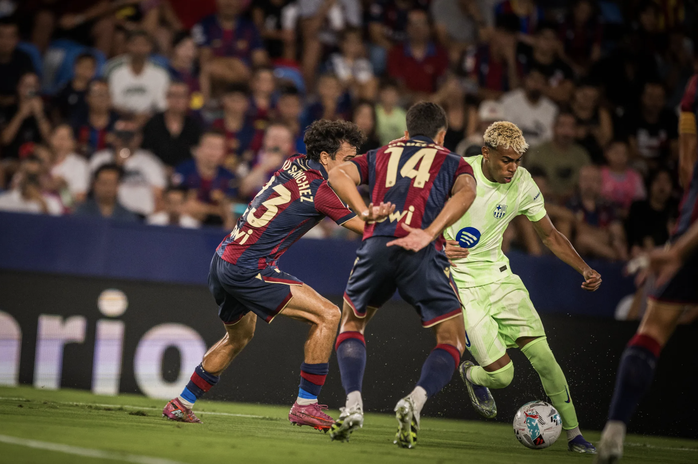Barcelona ngược dòng ngoạn mục, thắng nghẹt thở Levante trận cầu 5 bàn- Ảnh 6.