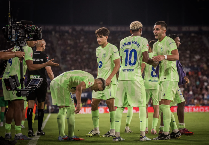 Barcelona ngược dòng ngoạn mục, thắng nghẹt thở Levante trận cầu 5 bàn- Ảnh 7.