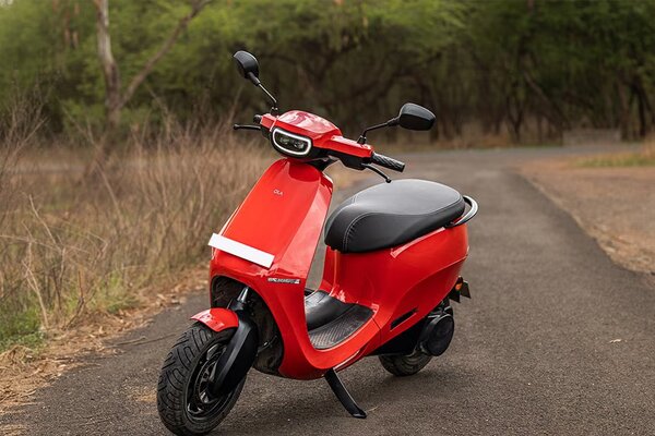 Xe điện giá 44 triệu đồng, tốc độ 141km/h và 2 phanh ABS - Ảnh 2. Xe điện giá 44 triệu đồng, tốc độ 141km/h và 2 phanh ABS - Ảnh 2.