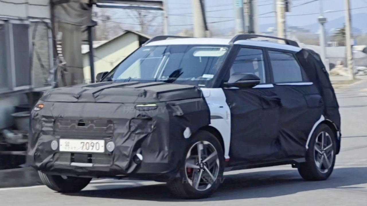 Hyundai Venue 2026 có thể làm khó Suzuki Fronx sắp ra mắt Việt Nam: Màn kép cong như Creta, loa siêu trầm, ADAS - Ảnh 7.