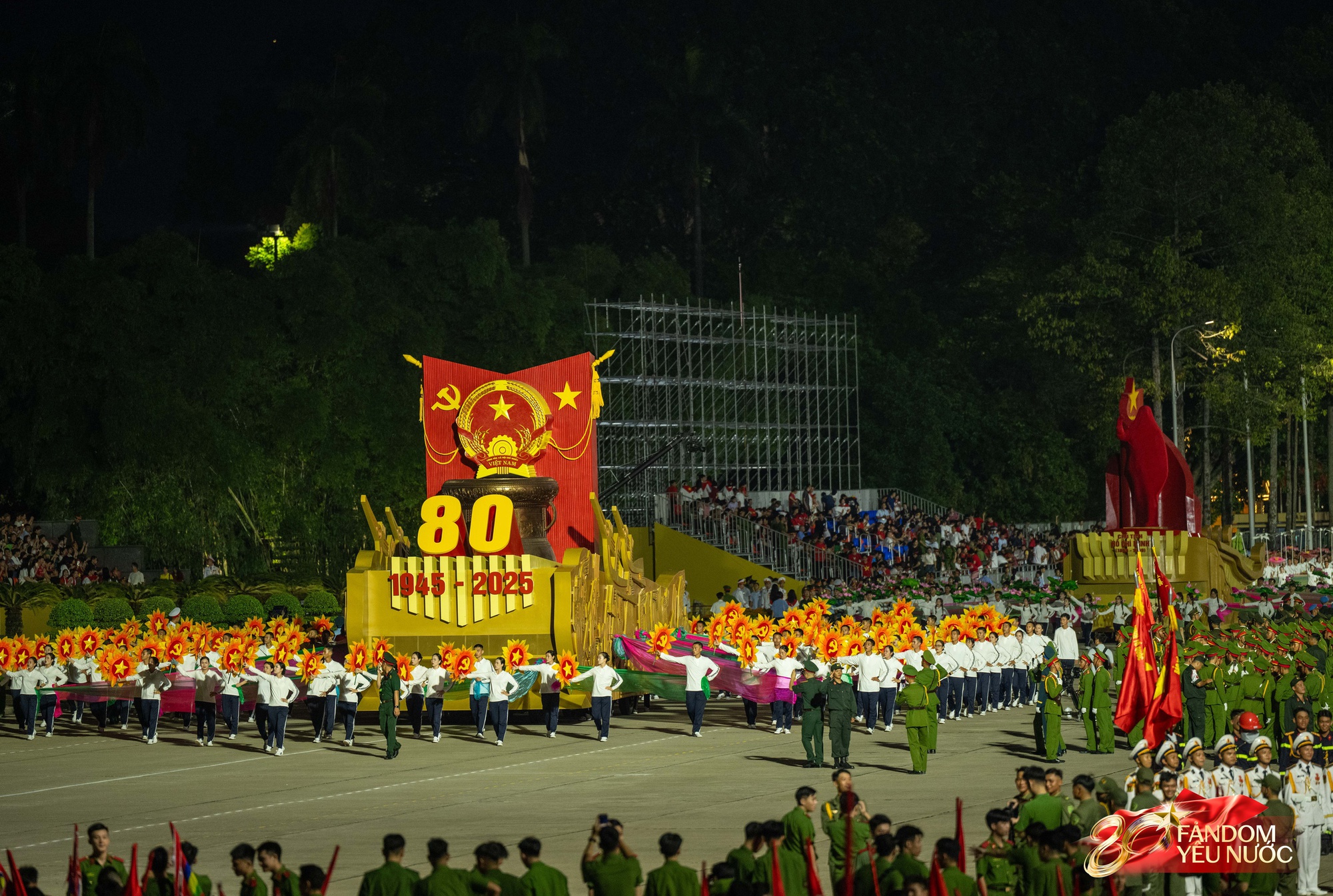 Tổng hợp luyện diễu binh, diễu h&agrave;nh lần 2: Tuyệt đối m&atilde;n nh&atilde;n!- Ảnh 76.
