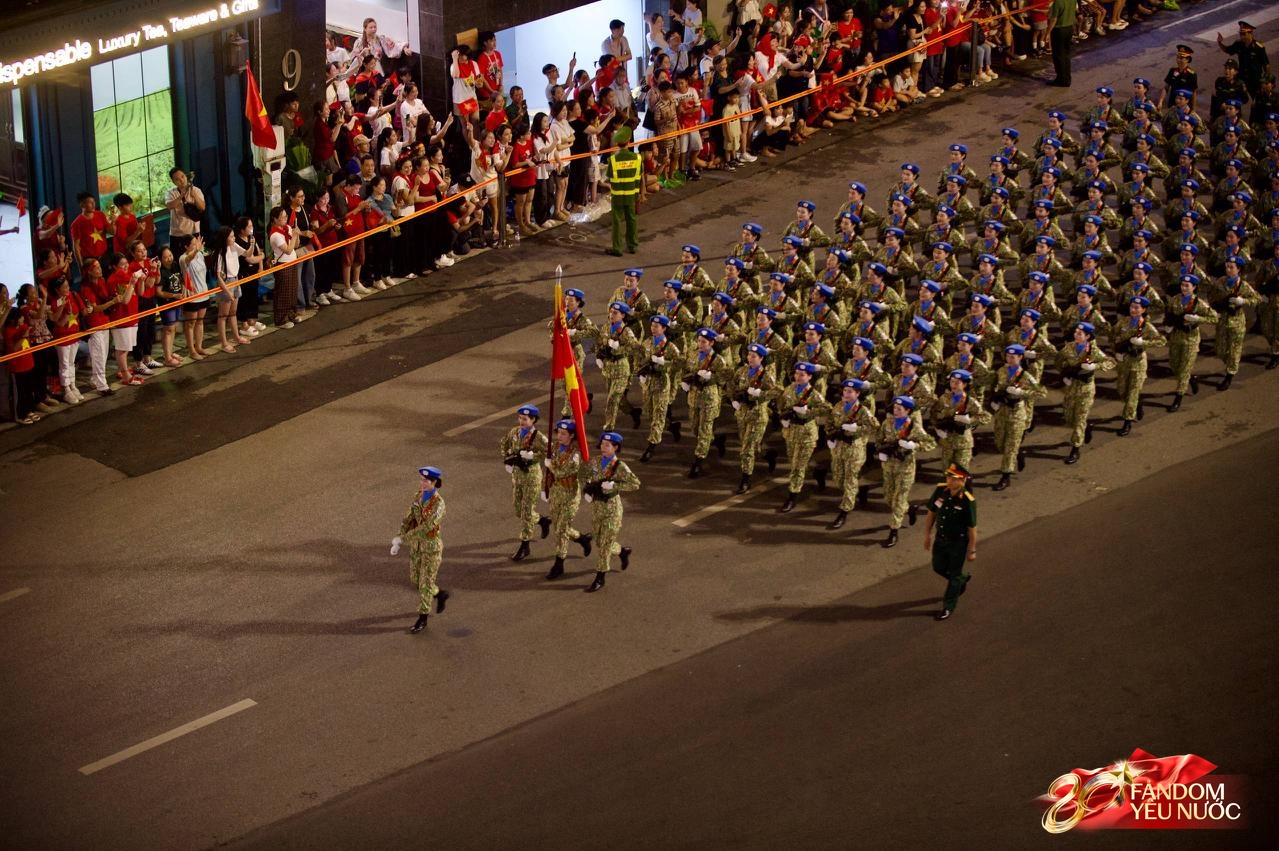 Tổng hợp luyện diễu binh, diễu h&agrave;nh lần 2: Tuyệt đối m&atilde;n nh&atilde;n!- Ảnh 13.