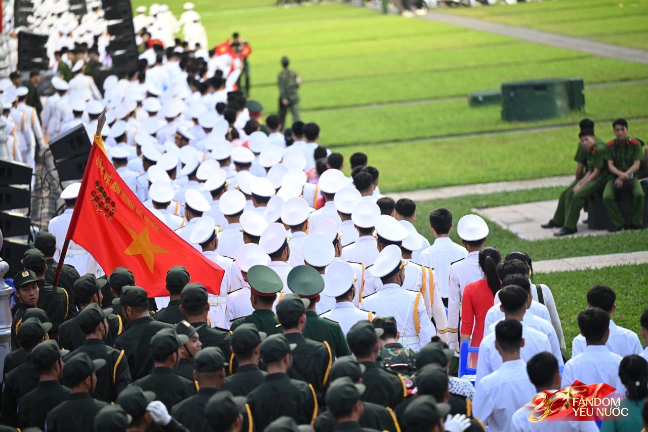 Tổng hợp luyện diễu binh, diễu h&agrave;nh lần 2: Tuyệt đối m&atilde;n nh&atilde;n!- Ảnh 85.