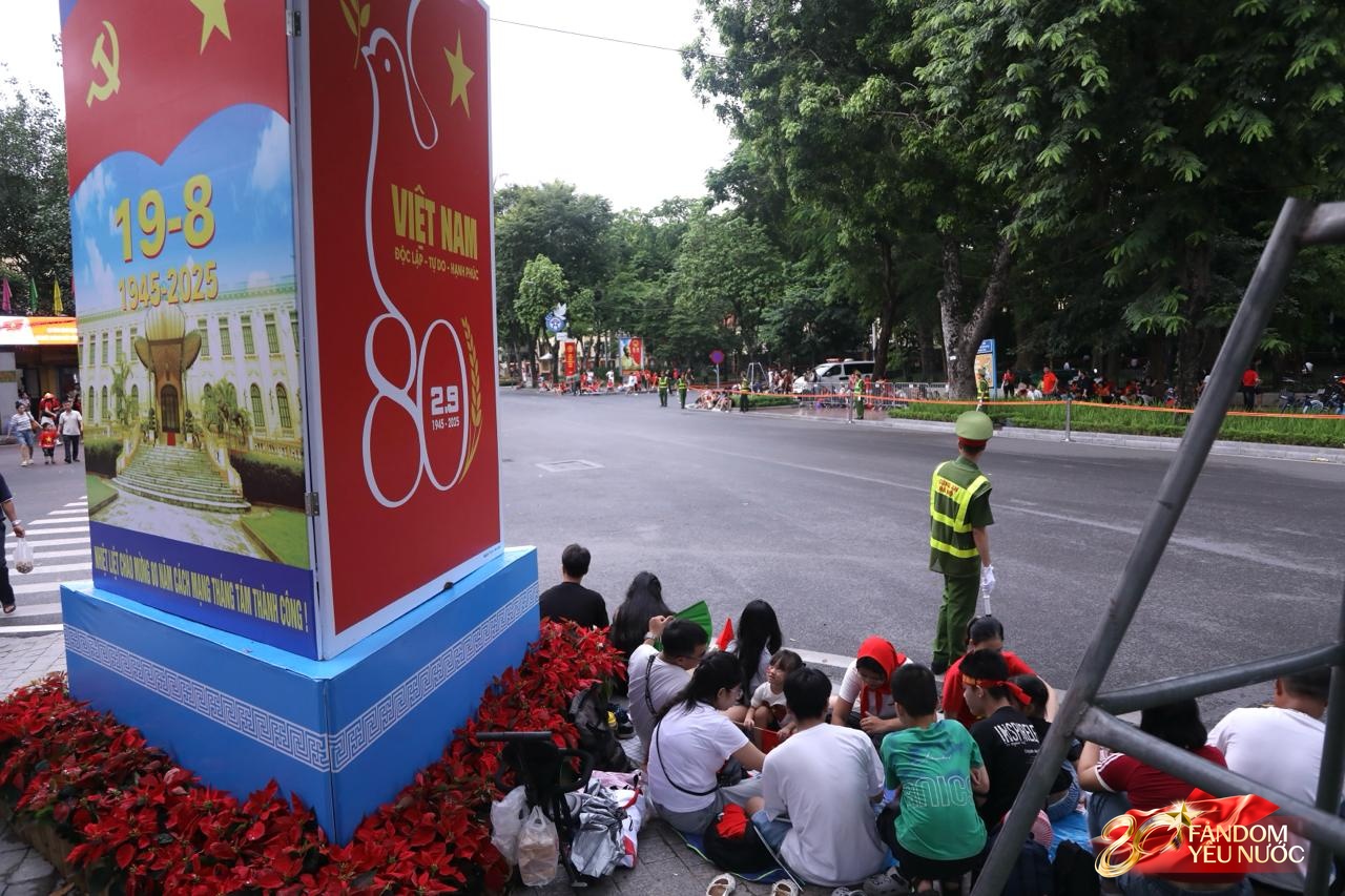 Tổng hợp luyện diễu binh, diễu h&agrave;nh lần 2: Tuyệt đối m&atilde;n nh&atilde;n!- Ảnh 128.