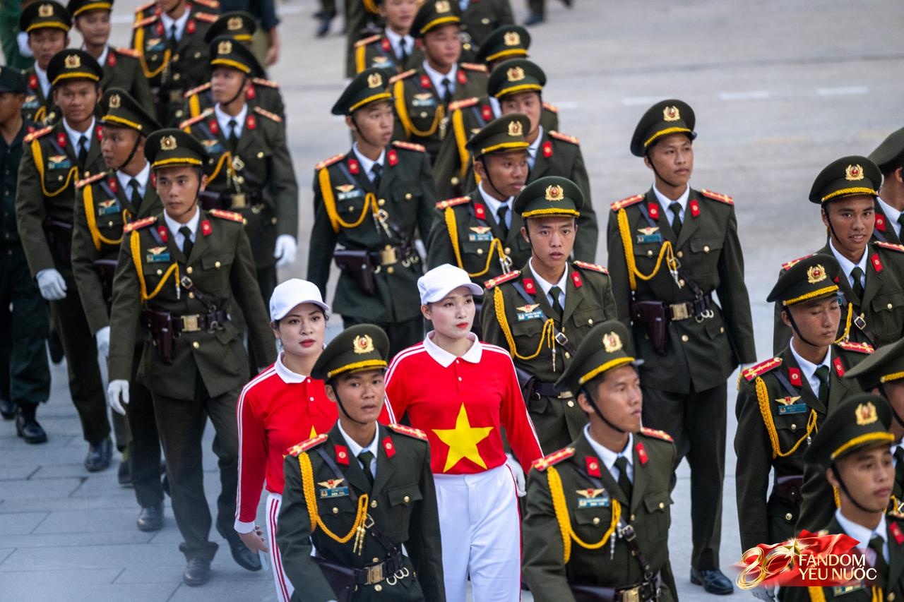 Tổng hợp luyện diễu binh, diễu h&agrave;nh lần 2: Tuyệt đối m&atilde;n nh&atilde;n!- Ảnh 83.