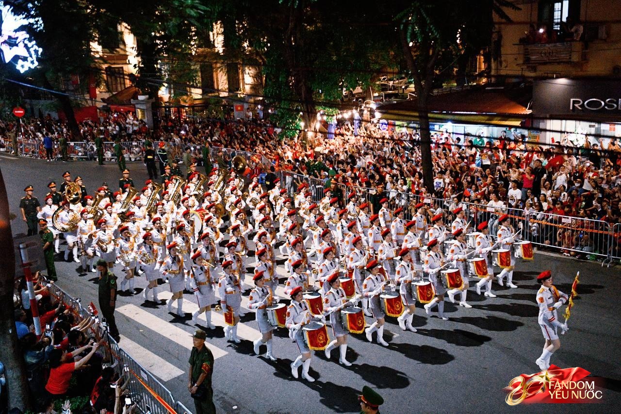 Tổng hợp luyện diễu binh, diễu h&agrave;nh lần 2: Tuyệt đối m&atilde;n nh&atilde;n!- Ảnh 24.