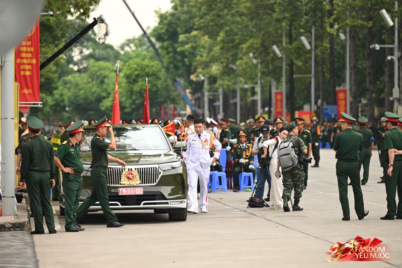 Tổng hợp luyện diễu binh, diễu h&agrave;nh lần 2: Tuyệt đối m&atilde;n nh&atilde;n!- Ảnh 149.
