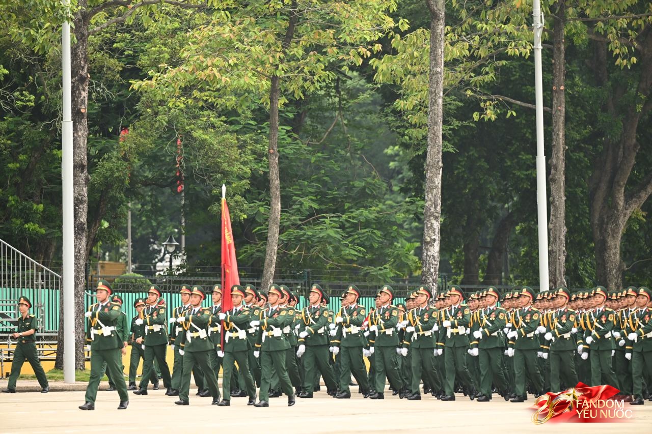Tổng hợp luyện diễu binh, diễu h&agrave;nh lần 2: Tuyệt đối m&atilde;n nh&atilde;n!- Ảnh 147.