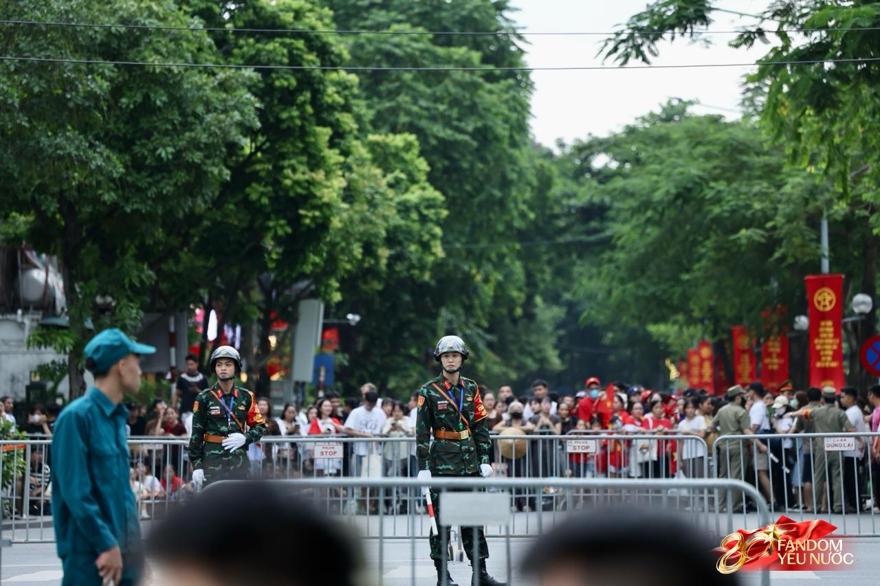 Tổng hợp luyện diễu binh, diễu h&agrave;nh lần 2: Tuyệt đối m&atilde;n nh&atilde;n!- Ảnh 139.