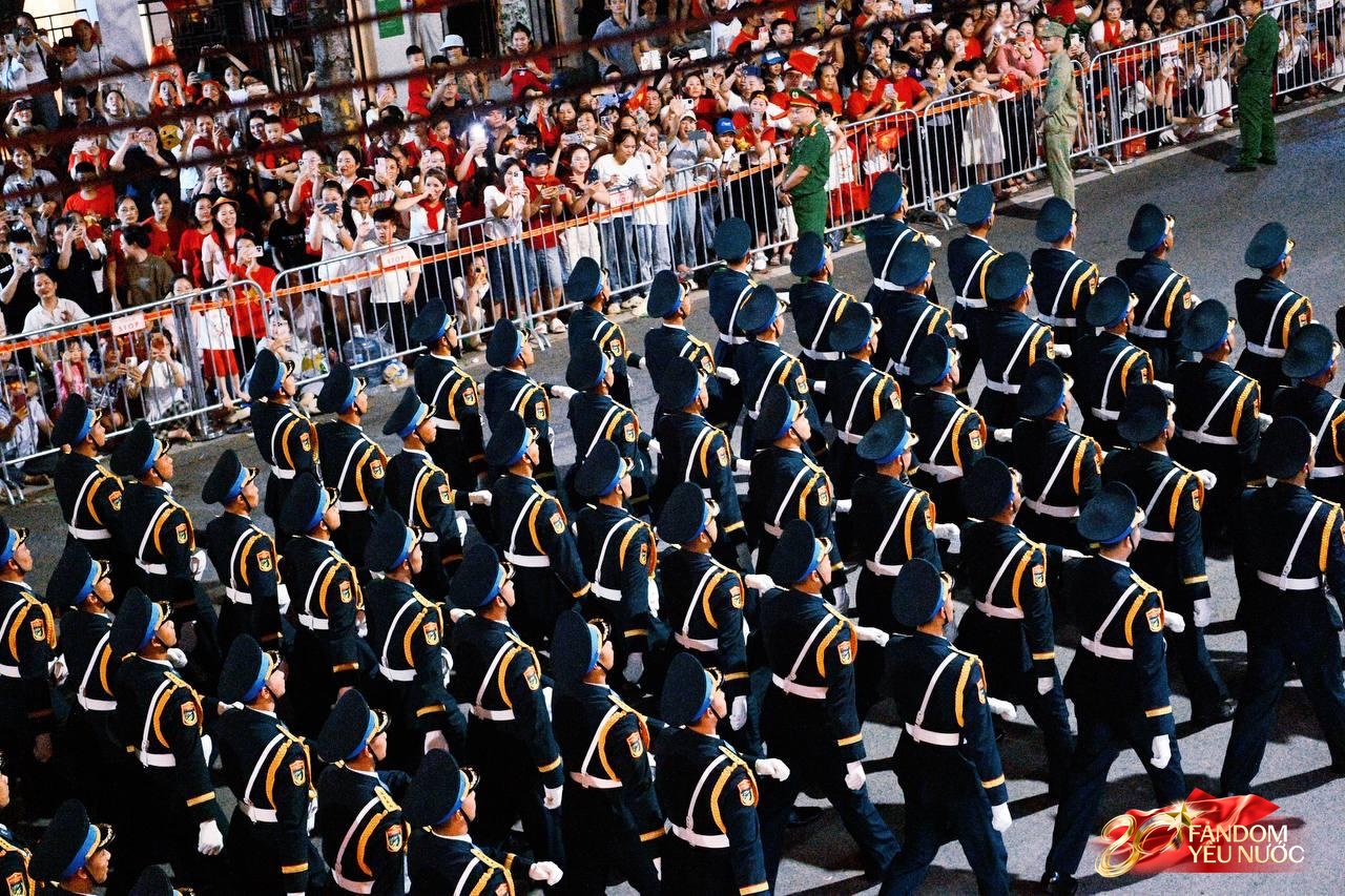 Tổng hợp luyện diễu binh, diễu h&agrave;nh lần 2: Tuyệt đối m&atilde;n nh&atilde;n!- Ảnh 28.