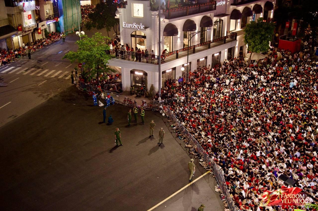 Tổng hợp luyện diễu binh, diễu h&agrave;nh lần 2: Tuyệt đối m&atilde;n nh&atilde;n!- Ảnh 60.