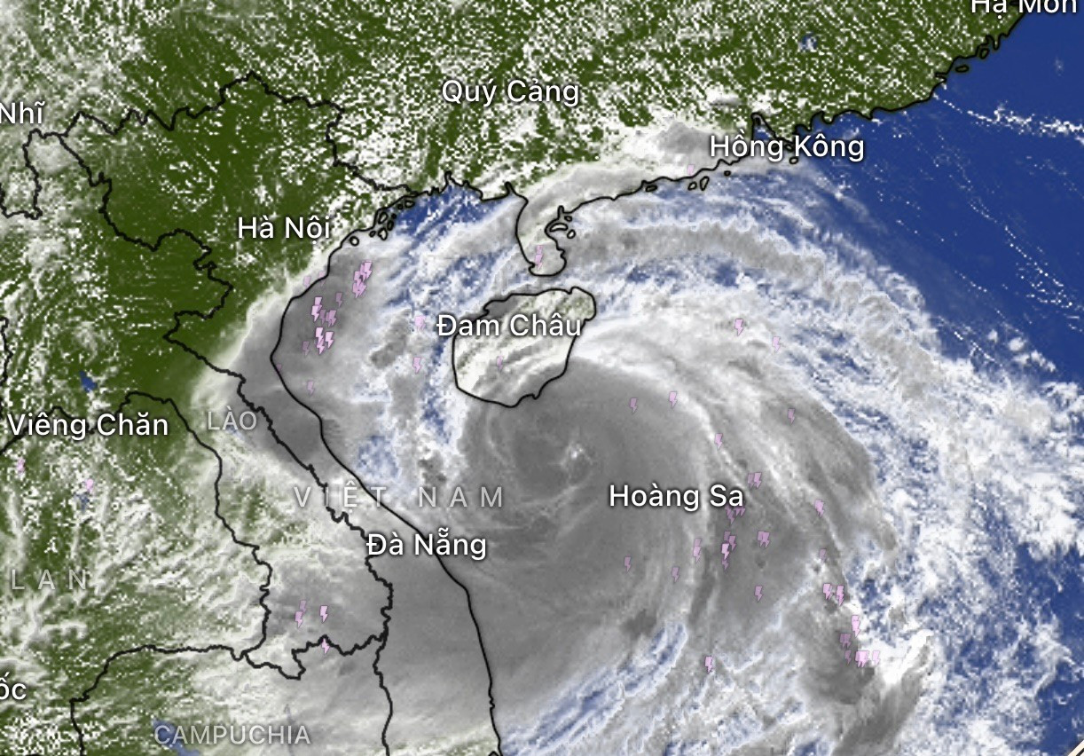 B&atilde;o c&oacute; thể mạnh l&ecirc;n cấp 14, sơ t&aacute;n gấp hơn nửa triệu d&acirc;n - Ảnh 1.