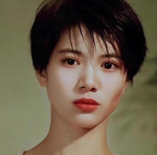 “Cái mỏ hỗn nhất showbiz” thừa nhận quá khứ “bé ba”, bị cấm sóng vì đắc tội “ông lớn”- Ảnh 2. “Cái mỏ hỗn nhất showbiz” thừa nhận quá khứ “bé ba”, bị cấm sóng vì đắc tội “ông lớn”- Ảnh 2.